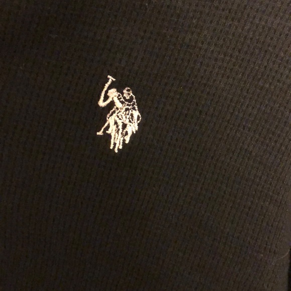 black cropped polo shirt - Picture 3 of 3